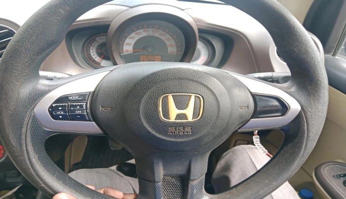 2012 Honda Brio V MT, Petrol, Manual, 1,18,005 km, interior
