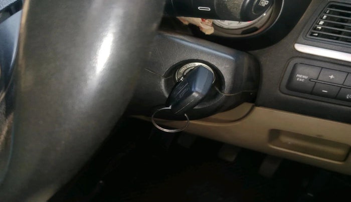 2011 Fiat Linea EMOTION 1.4, Petrol, Manual, 65,751 km, interior