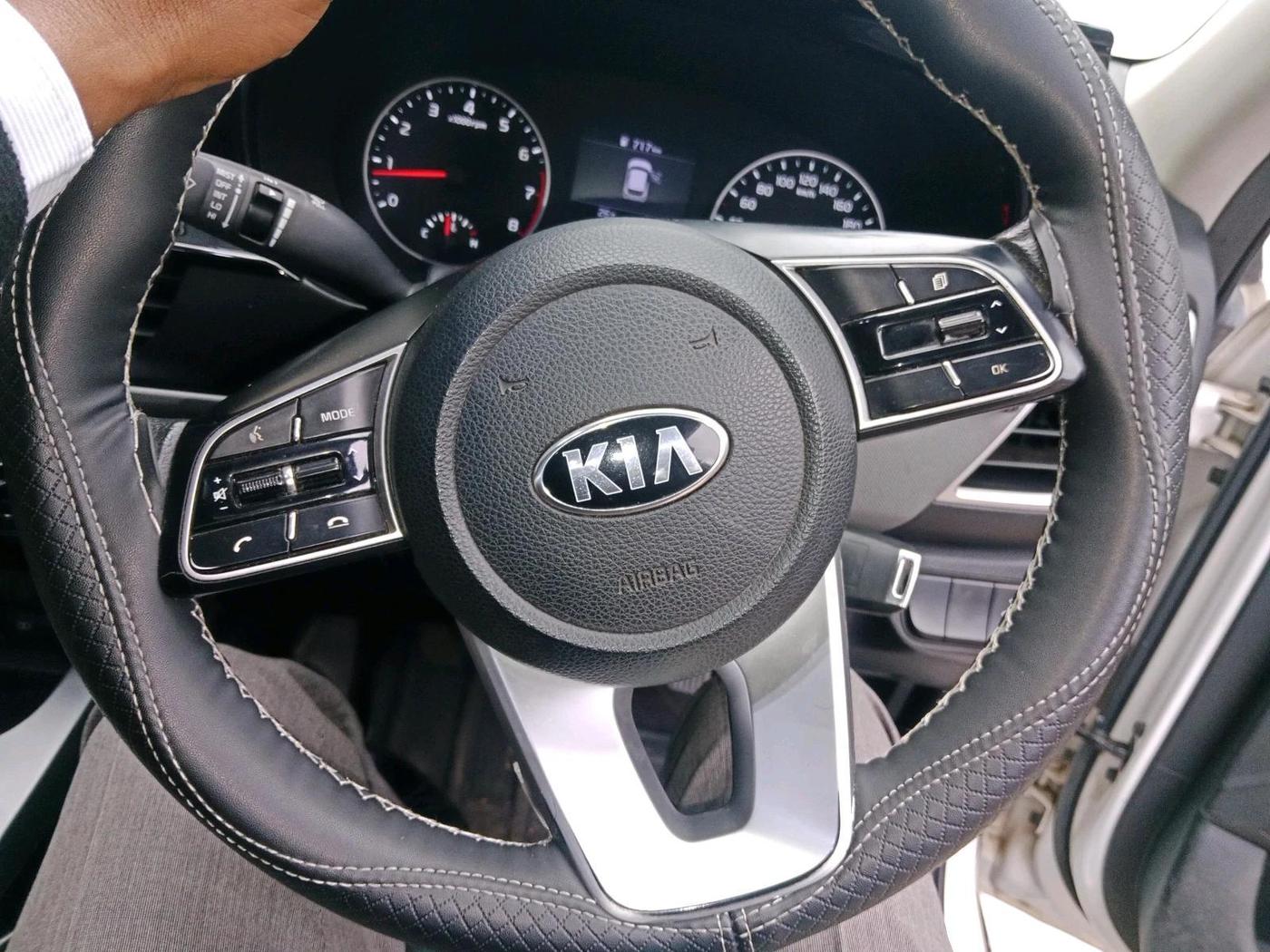 2021 KIA SELTOS HTK 1.5 PETROL, Petrol, Manual, 89,000 km, interior