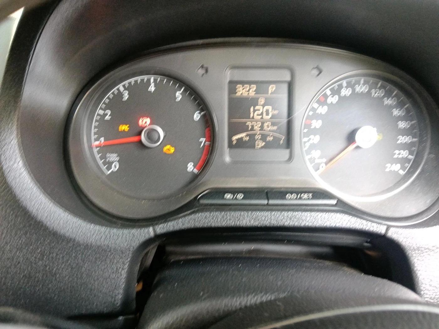 2015 Volkswagen Polo GT TSI AT, Petrol, Automatic, 77,210 km, interior