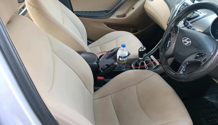2014 Hyundai New Elantra 1.6 S MT DIESEL, Diesel, Manual, 2,48,960 km, interior