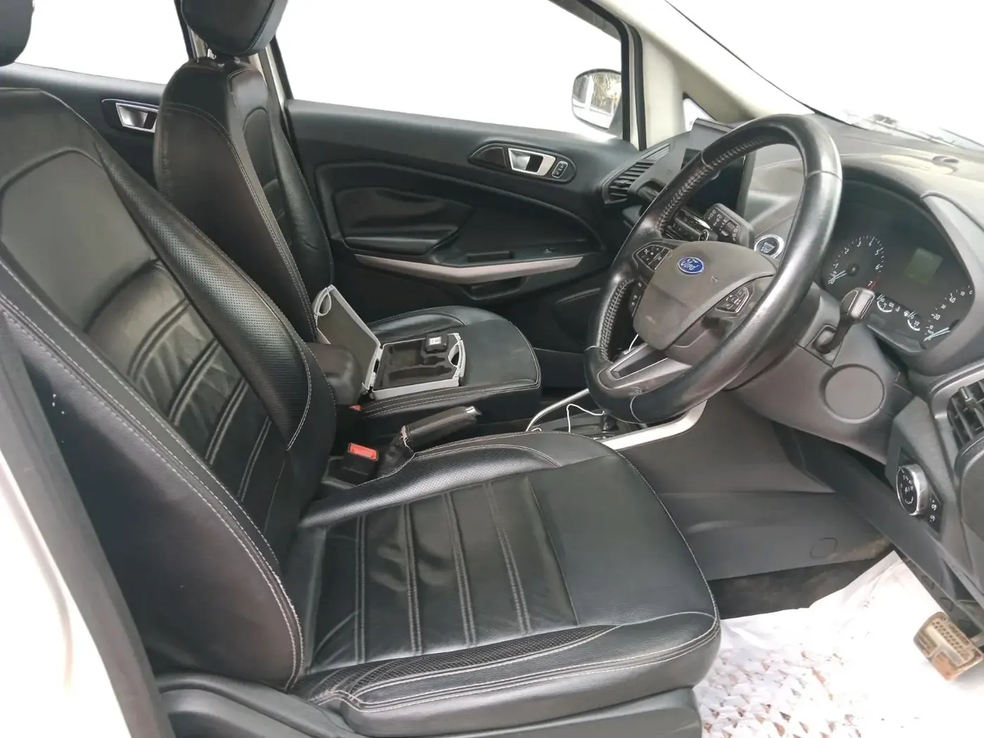 2018 Ford Ecosport TITANIUM 1.5L PETROL AT, Petrol, Automatic, 54,645 km, interior