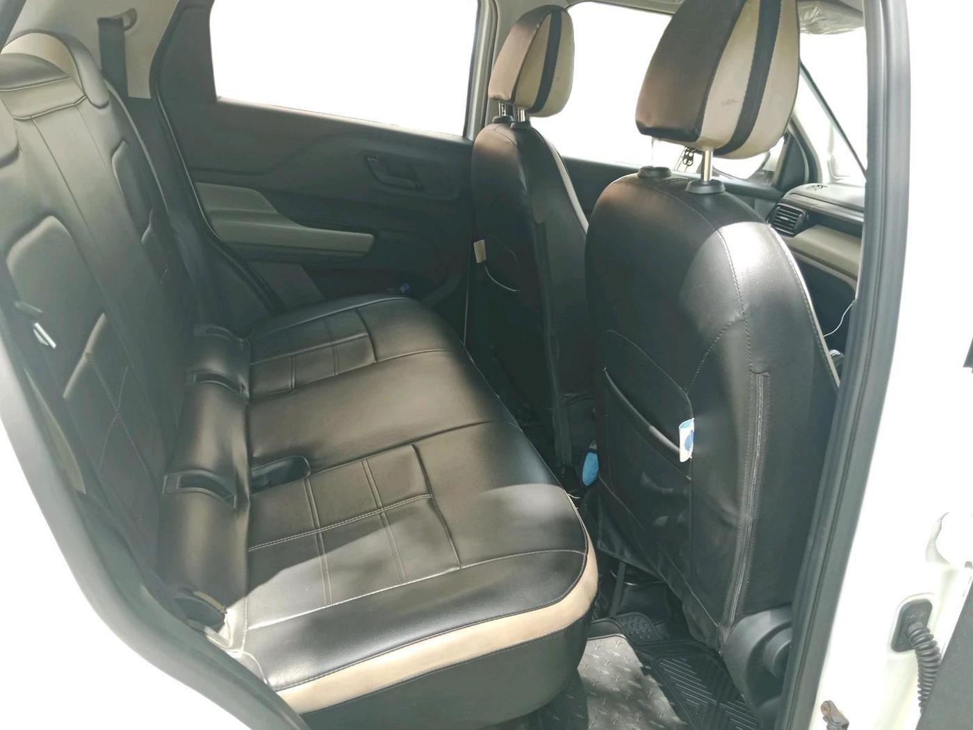 2022 Tata PUNCH ADVENTURE MT, Petrol, Manual, 1,18,278 km, interior