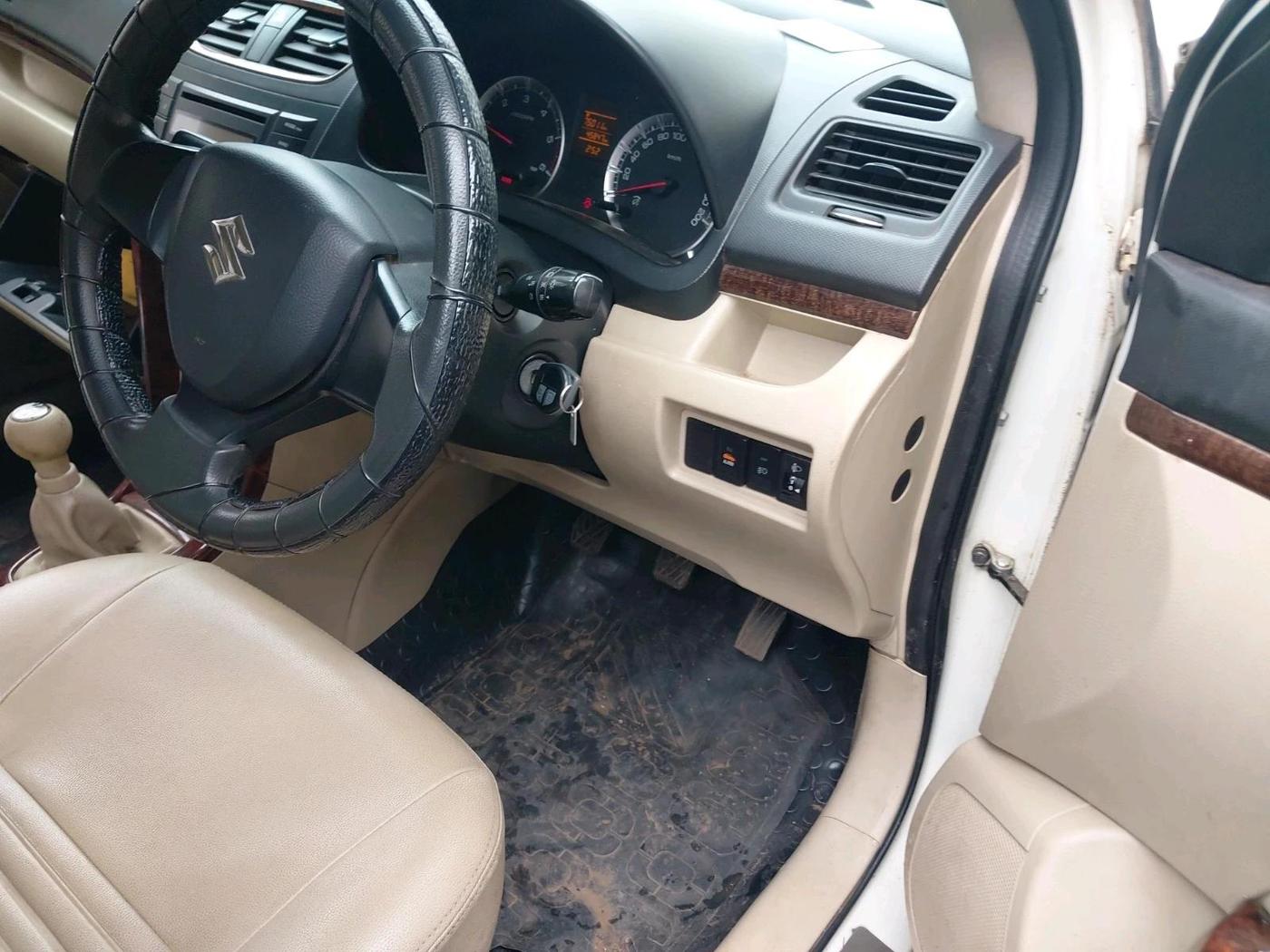 2014 Maruti Swift Dzire VDI, Diesel, Manual, 45,847 km, interior
