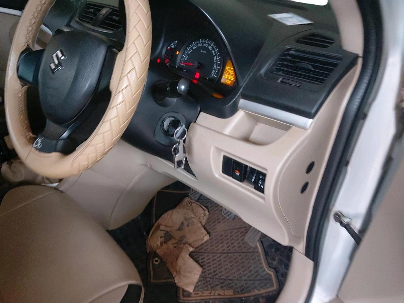 2018 Maruti Swift Dzire TOUR S PETROL, Petrol, Manual, 1,34,988 km, interior