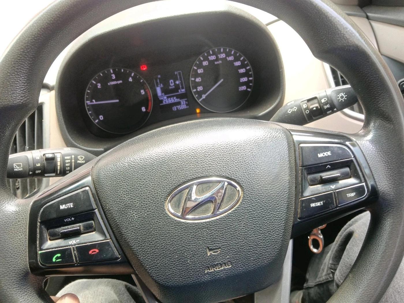 2015 Hyundai Creta SX 1.6 DIESEL, Diesel, Manual, 1,37,588 km, interior