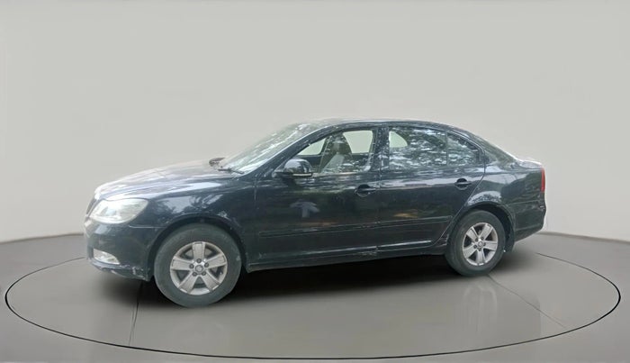 2011 Skoda Laura AMBITION 2.0 TDI CR AT, Diesel, Automatic, 1,15,045 km, exterior