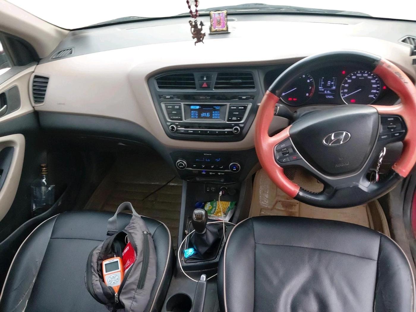 2017 Hyundai Elite i20 SPORTZ 1.2, Petrol, Manual, 72,555 km, interior