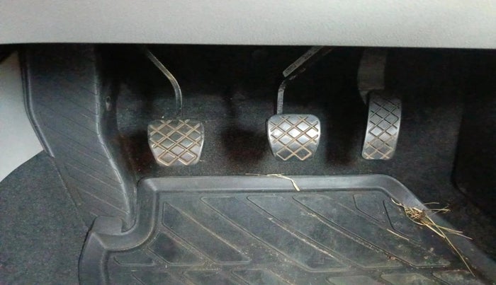 2024 Volkswagen TAIGUN HIGHLINE 1.0 TSI MT, Petrol, Manual, 13,690 km, interior