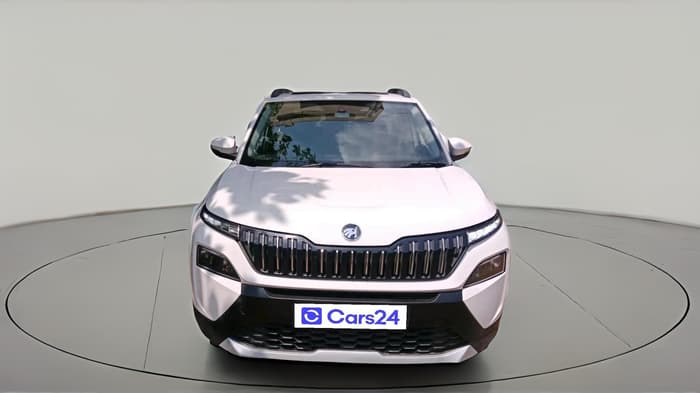 2026 Skoda Kylaq Classic Plus Petrol Turbo AT, Petrol, Automatic, 2,114 km, exterior