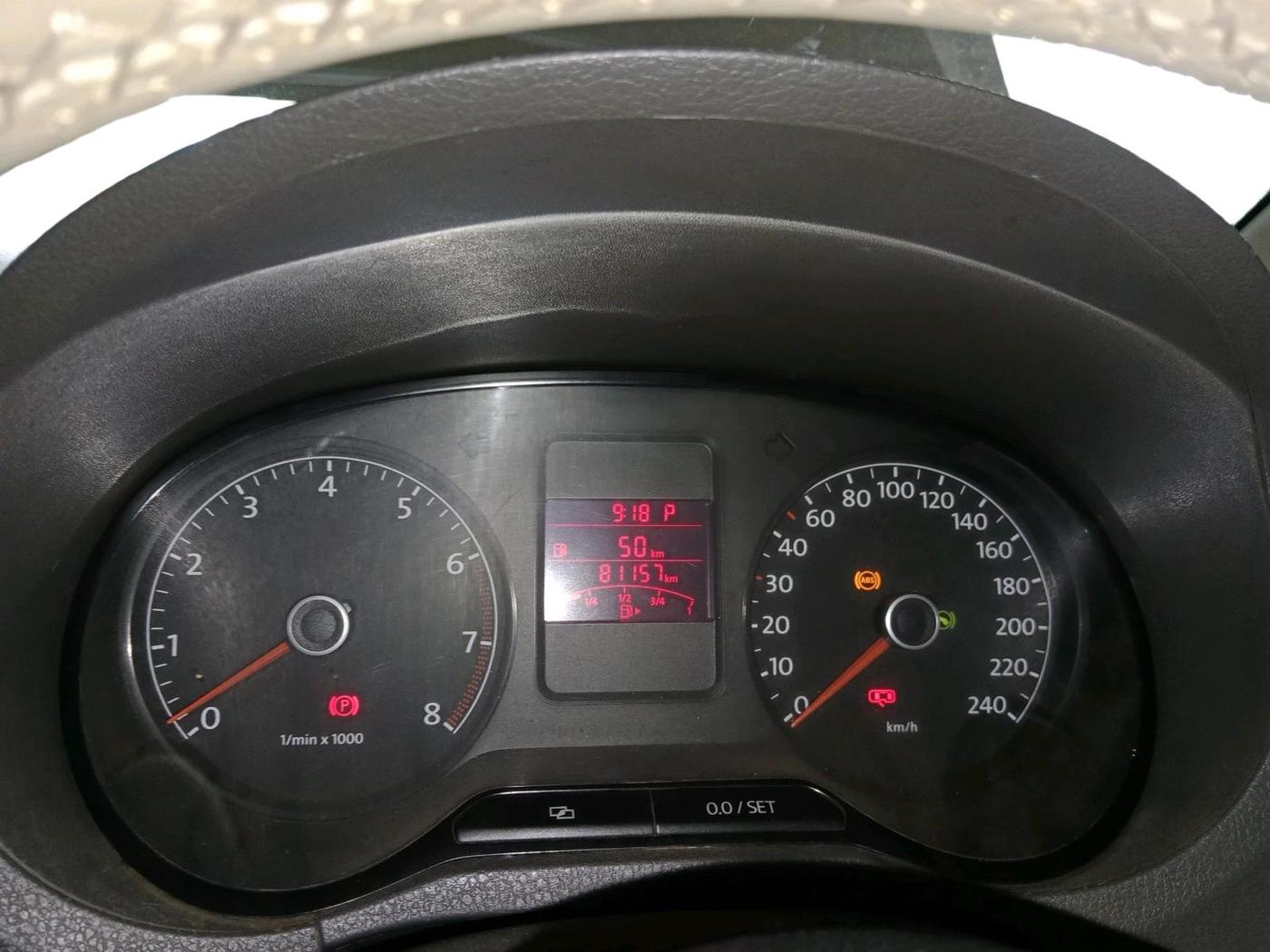 2012 Volkswagen Vento HIGHLINE PETROL AT, Petrol, Automatic, 81,157 km, interior