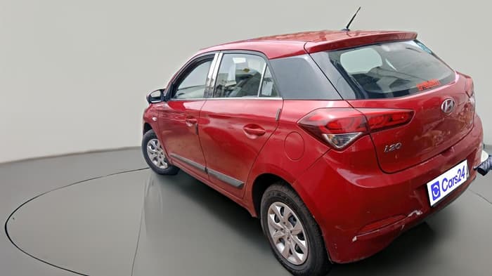 2015 Hyundai i20 SPORTZ 1.4 AT, Petrol, Automatic, 1,11,774 km, exterior