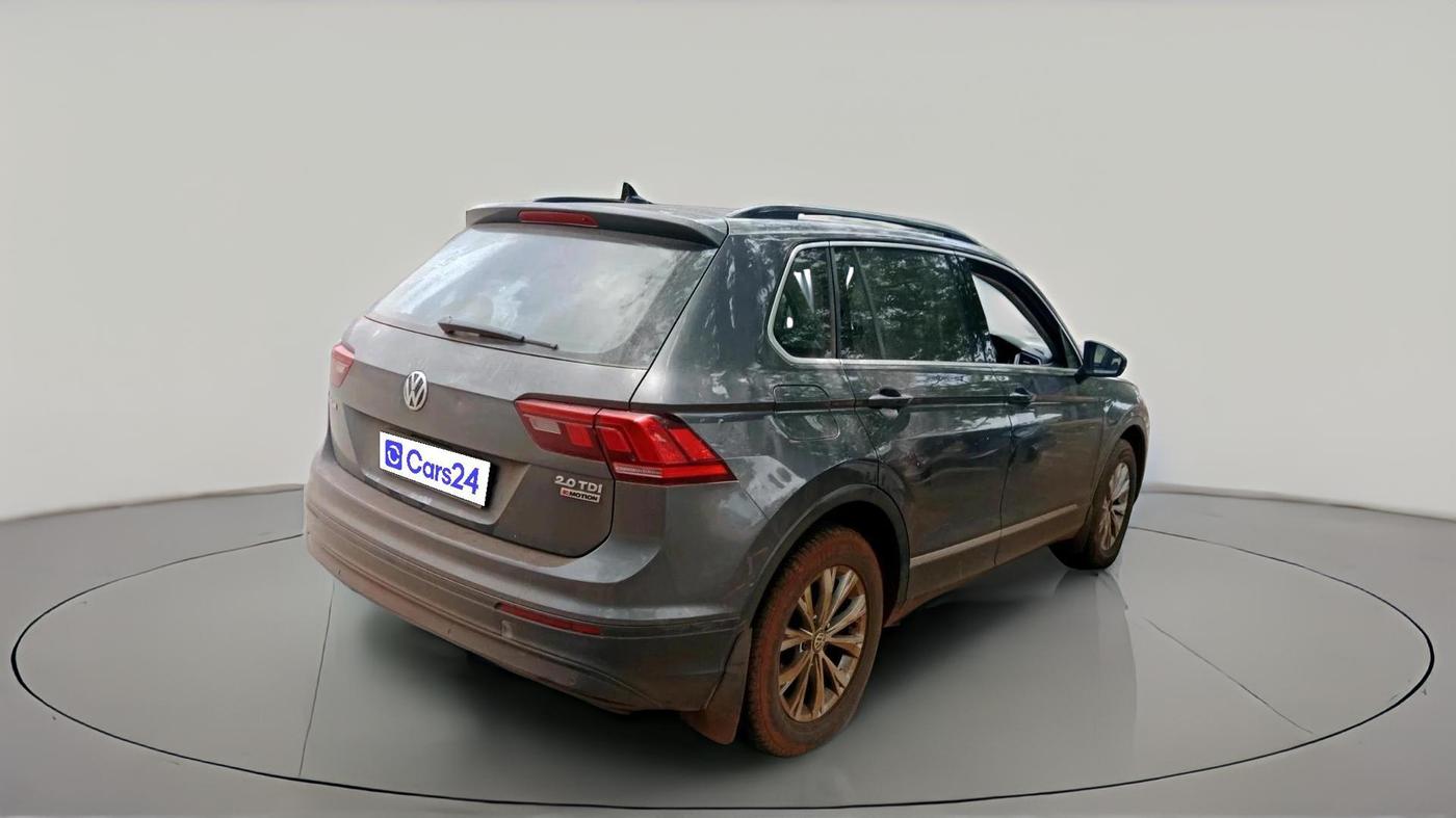 2017 Volkswagen TIGUAN COMFORTLINE TDI AT, Diesel, Automatic, 67,894 km, exterior