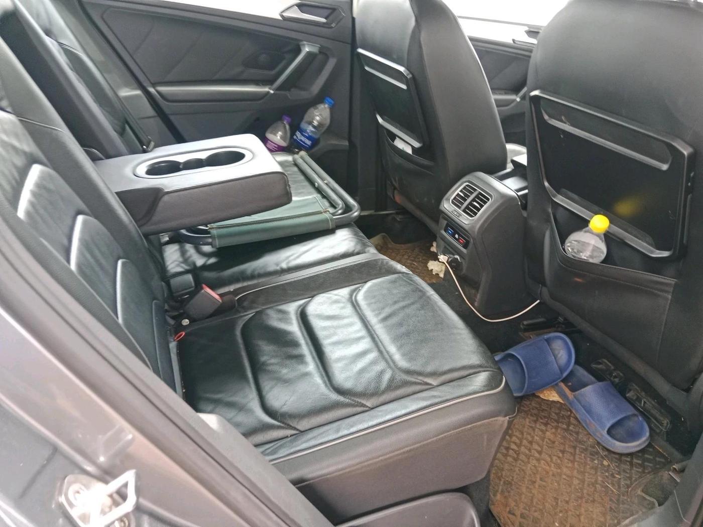 2017 Volkswagen TIGUAN COMFORTLINE TDI AT, Diesel, Automatic, 67,894 km, interior