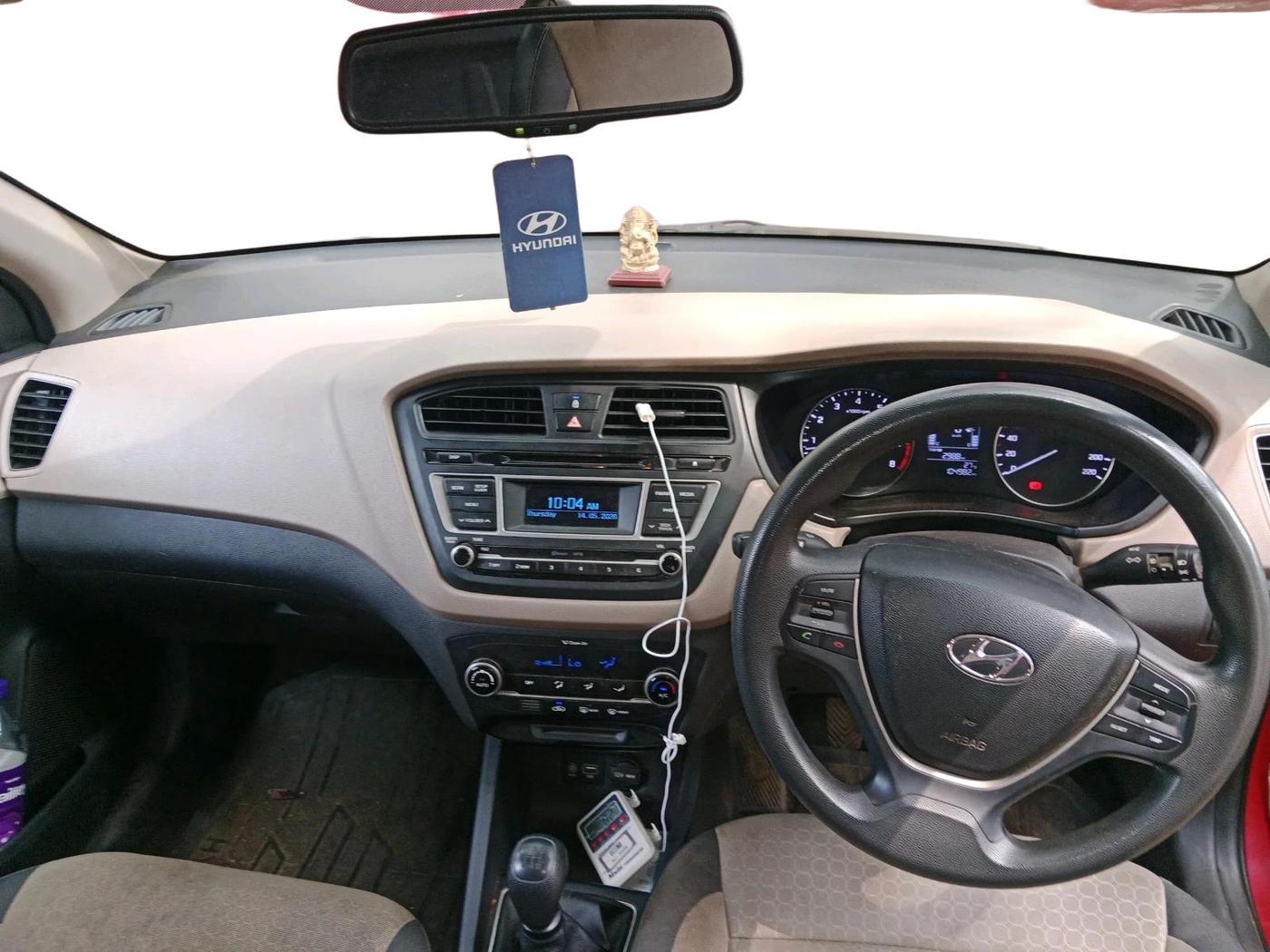 2015 Hyundai Elite i20 SPORTZ 1.2, Petrol, Manual, 1,04,982 km, interior