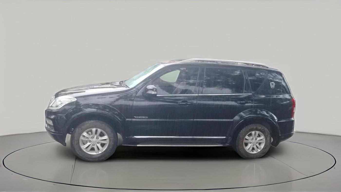 2014 Ssangyong Rexton RX7, Diesel, Automatic, 1,77,288 km, exterior