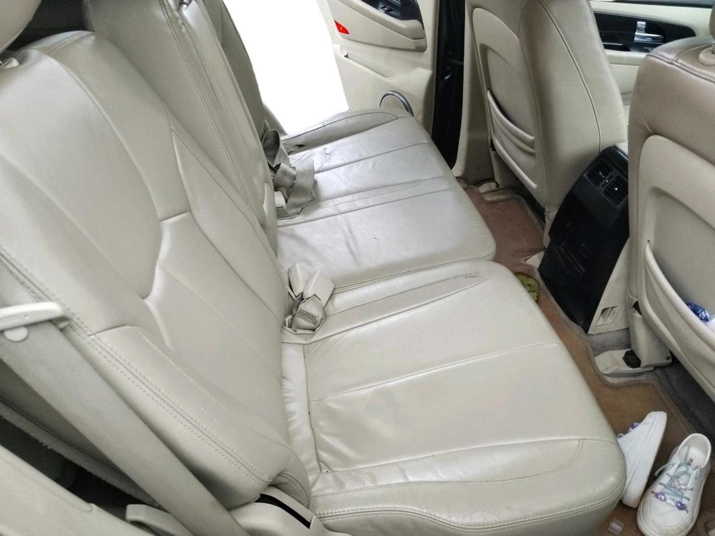 2014 Ssangyong Rexton RX7, Diesel, Automatic, 1,77,288 km, interior