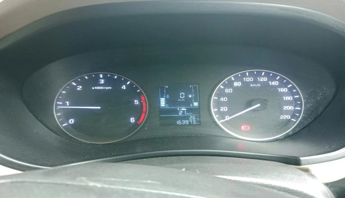 2015 Hyundai Elite i20 SPORTZ 1.4 (O) CRDI, Diesel, Manual, 1,63,973 km, interior