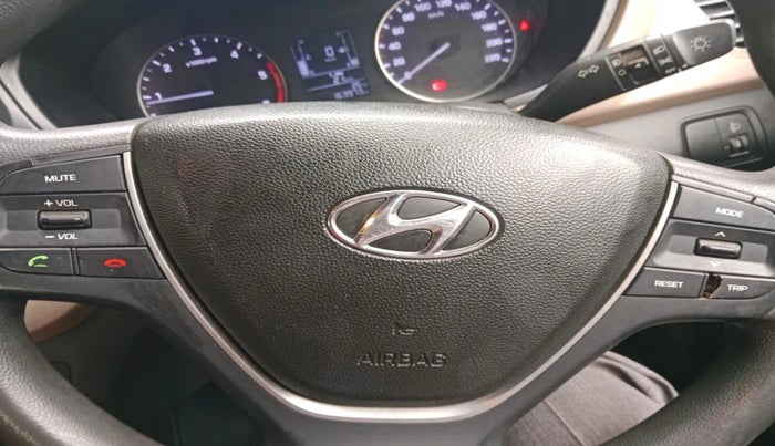 2015 Hyundai Elite i20 SPORTZ 1.4 (O) CRDI, Diesel, Manual, 1,63,973 km, interior