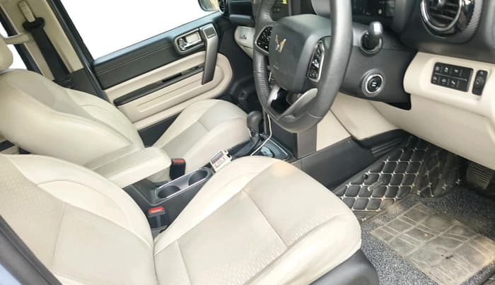 2025 Mahindra Thar Roxx AX7 L Diesel AT 2WD, Diesel, Automatic, 24,274 km, interior