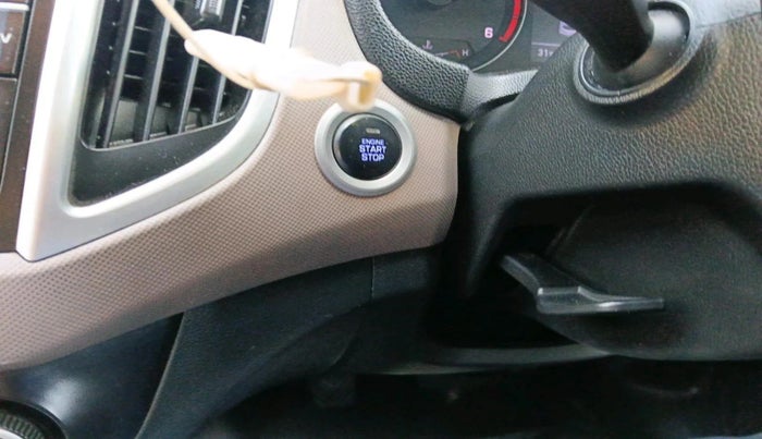 2018 Hyundai Creta SX (O) 1.6 DIESEL, Diesel, Manual, 1,40,952 km, interior