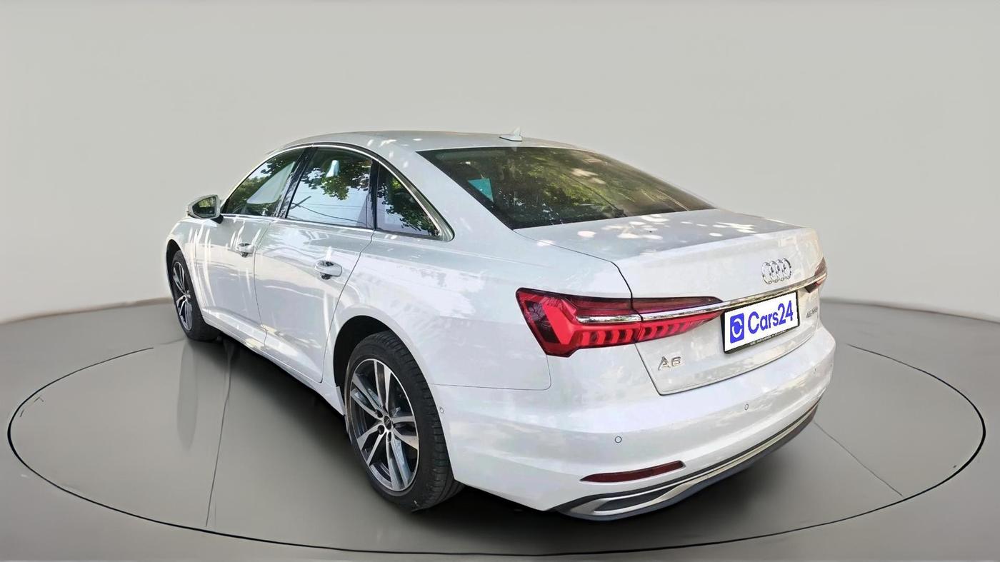 2024 Audi A6 45 TFSI TECHNOLOGY, Petrol, Automatic, 4,852 km, exterior