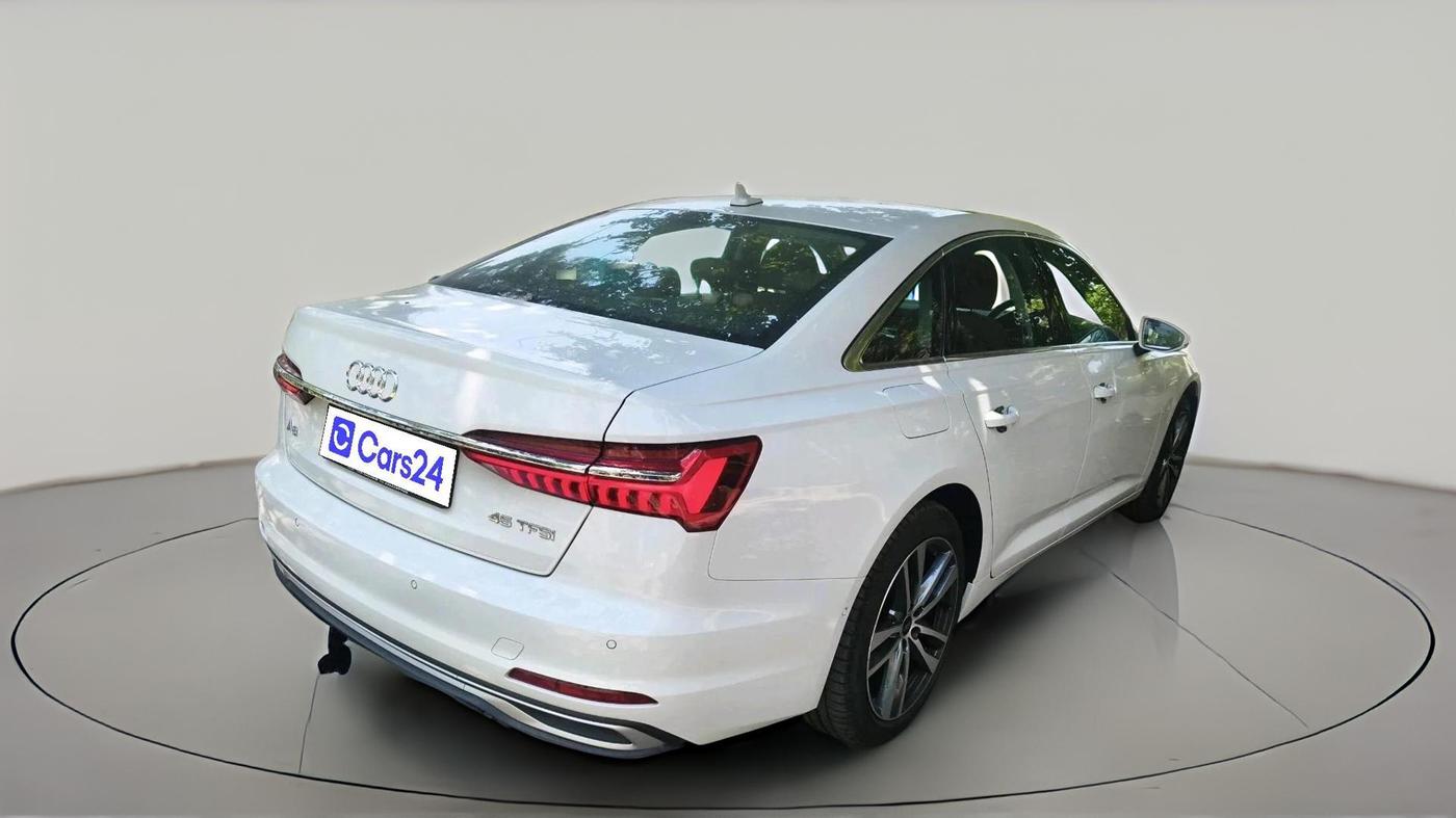 2024 Audi A6 45 TFSI TECHNOLOGY, Petrol, Automatic, 4,852 km, exterior