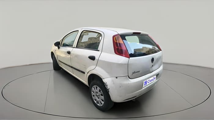 2012 Fiat Grand Punto ACTIVE 1.3, Diesel, Manual, 1,12,323 km, exterior