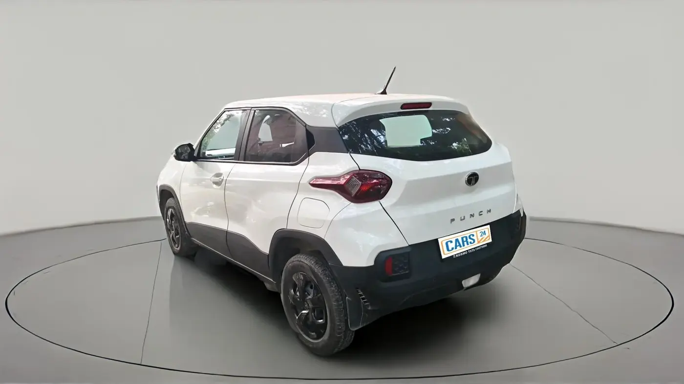 2024 Tata PUNCH ADVENTURE AMT, Petrol, Automatic, 19,808 km, exterior
