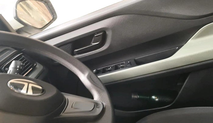 2024 Tata PUNCH ADVENTURE AMT, Petrol, Automatic, 19,808 km, interior