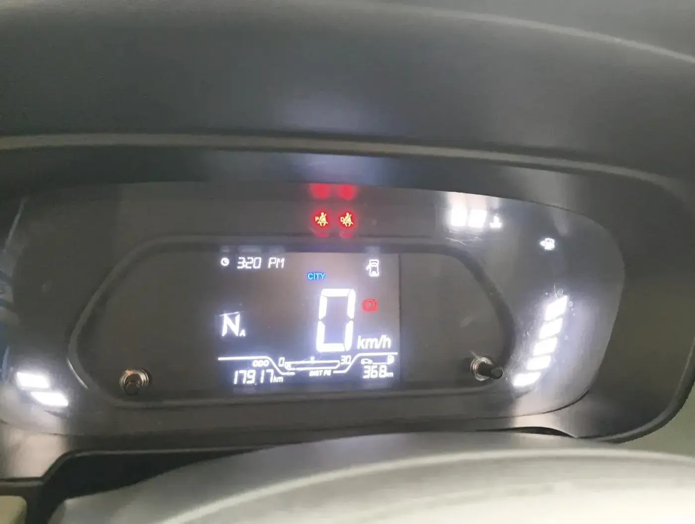 2024 Tata PUNCH ADVENTURE AMT, Petrol, Automatic, 19,808 km, interior