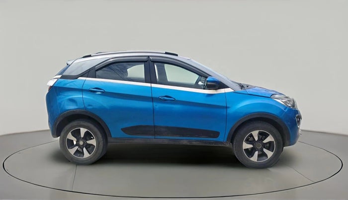 2017 Tata NEXON XZ PLUS DIESEL DUAL TONE, Diesel, Manual, 1,37,797 km, exterior