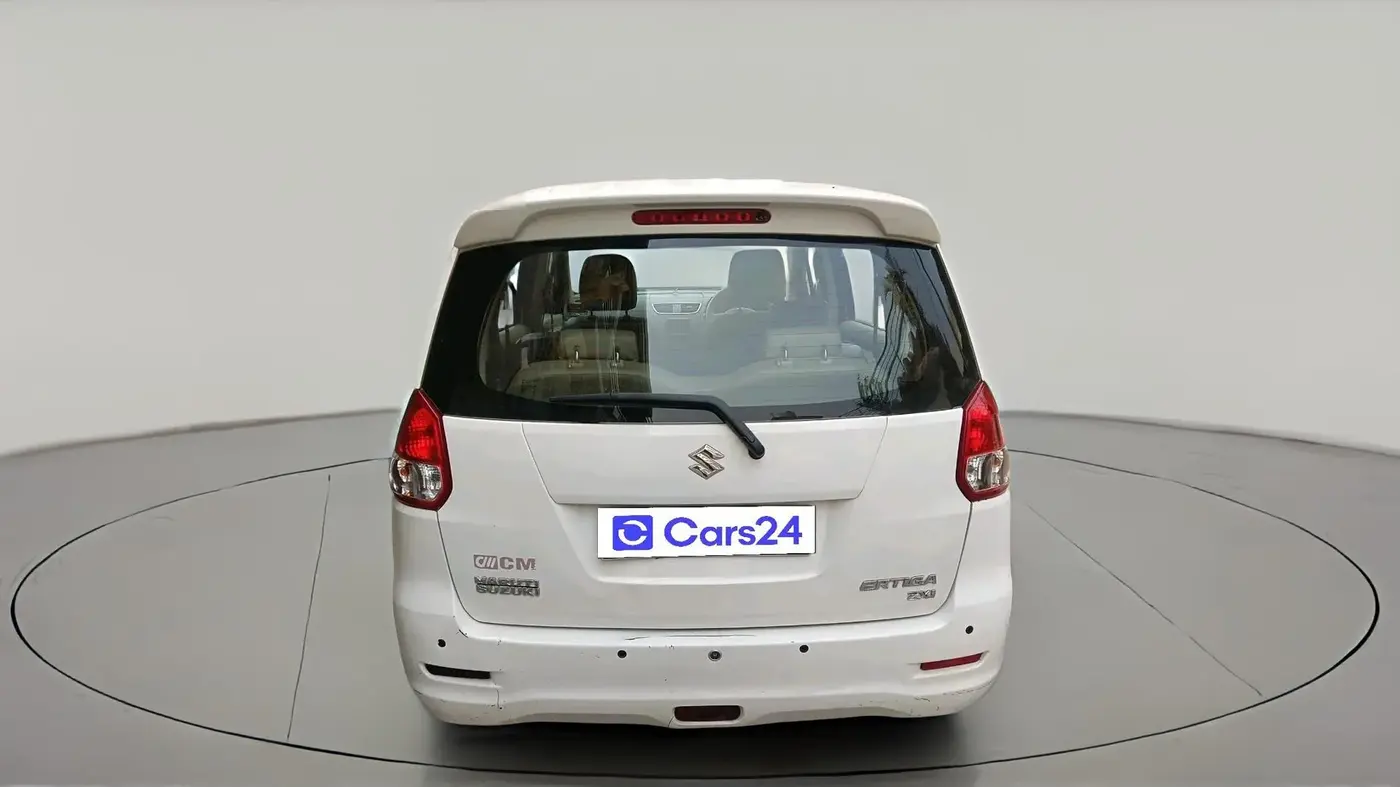 2014 Maruti Ertiga ZXI, Petrol, Manual, 80,026 km, exterior