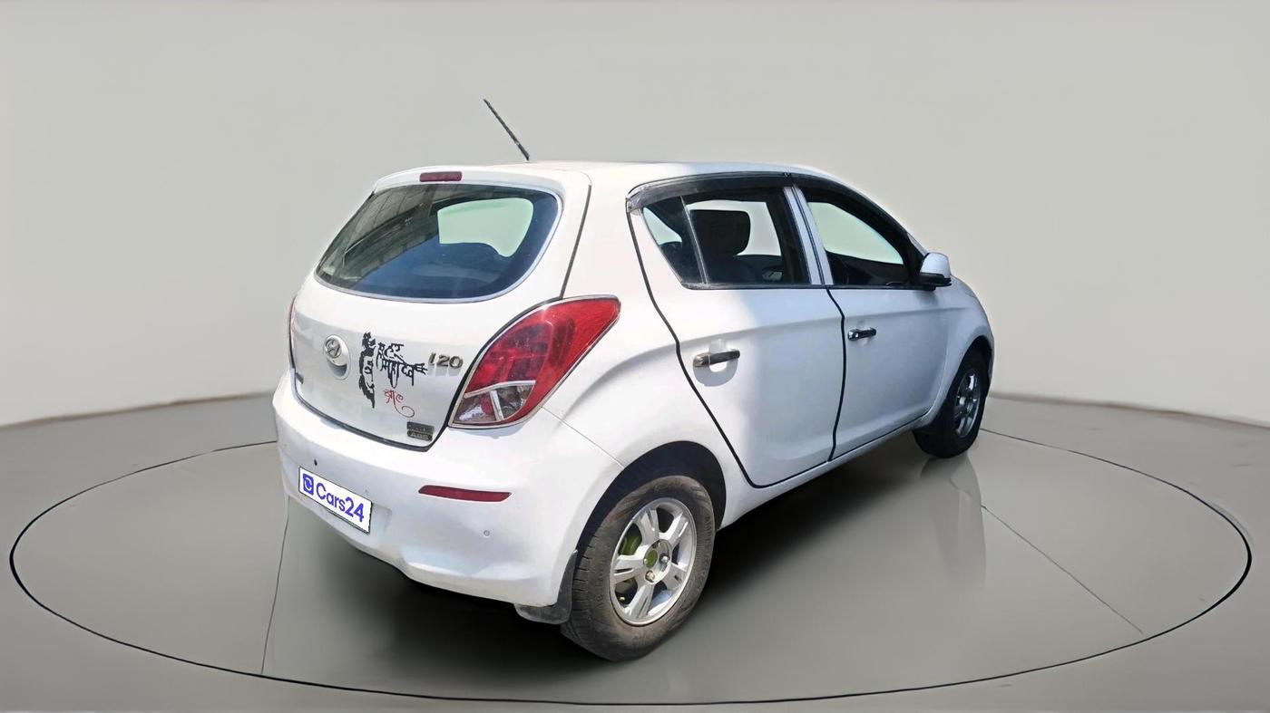 2013 Hyundai i20 SPORTZ 1.4 CRDI, Diesel, Manual, 1,41,974 km, exterior