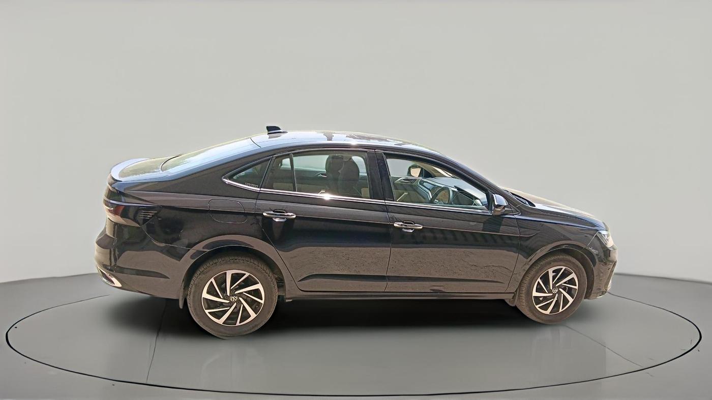 2024 Volkswagen VIRTUS TOPLINE TSI 1.0 MT, Petrol, Manual, 23,845 km, exterior