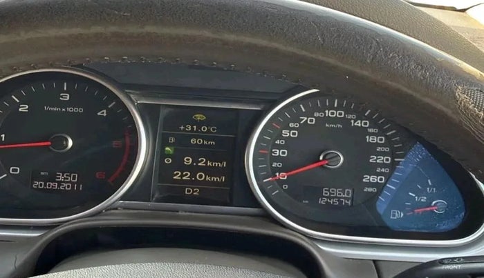 2012 Audi Q7 3.0 TDI QUATTRO, Diesel, Automatic, 1,24,574 km, interior