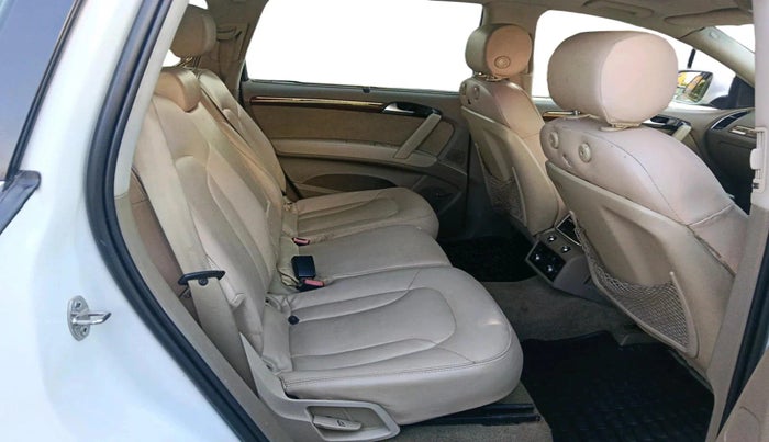 2012 Audi Q7 3.0 TDI QUATTRO, Diesel, Automatic, 1,24,574 km, interior