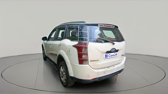 2012 Mahindra XUV500 W8, Diesel, Manual, 1,87,770 km, exterior