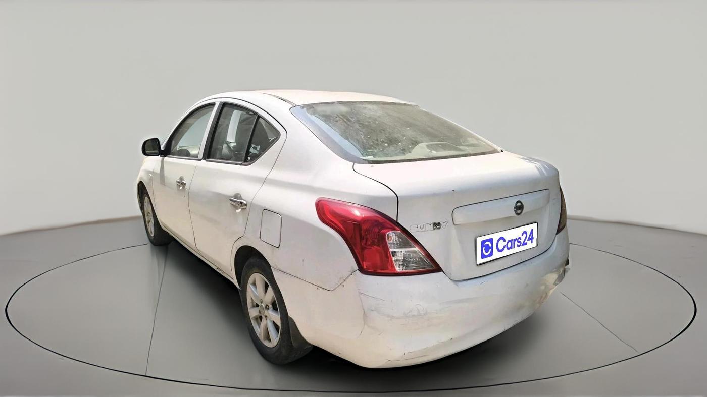 2011 Nissan Sunny XV PETROL, Petrol, Manual, 90,732 km, exterior