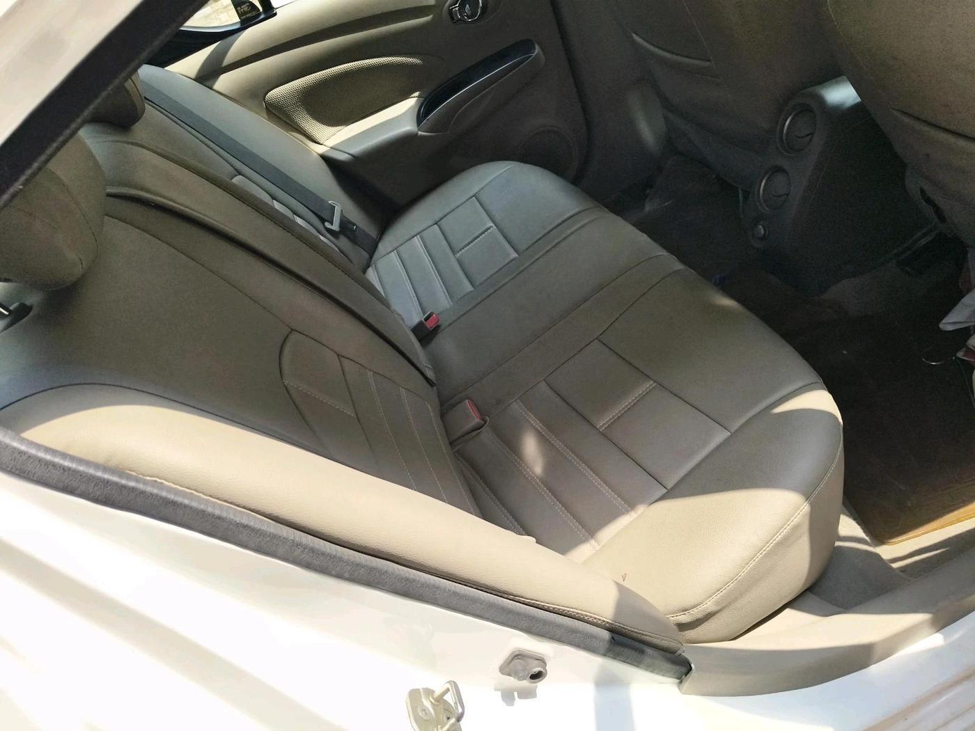 2011 Nissan Sunny XV PETROL, Petrol, Manual, 90,732 km, interior