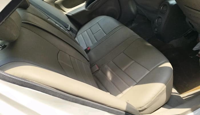 2011 Nissan Sunny XV PETROL, Petrol, Manual, 90,732 km, interior