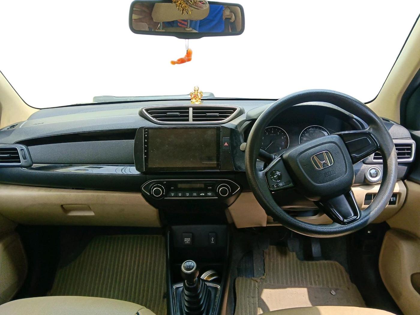 2019 Honda Amaze 1.2L I-VTEC V, Petrol, Manual, 19,940 km, interior