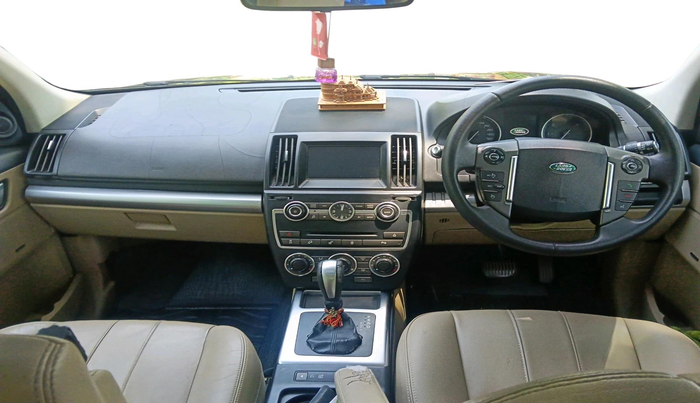 2014 Landrover Freelander 2 TD4 SE, Diesel, Automatic, 1,27,355 km, interior