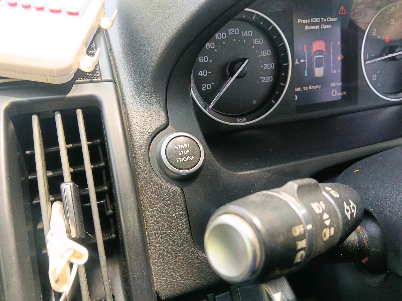 2014 Landrover Freelander 2 TD4 SE, Diesel, Automatic, 1,27,355 km, interior