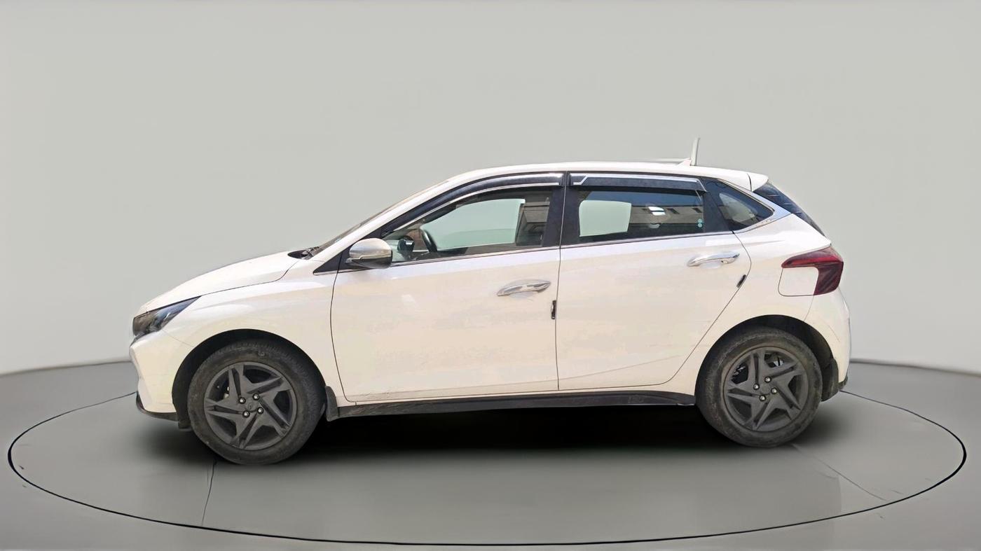 2023 Hyundai NEW I20 SPORTZ 1.2 MT, Petrol, Manual, 10,784 km, exterior
