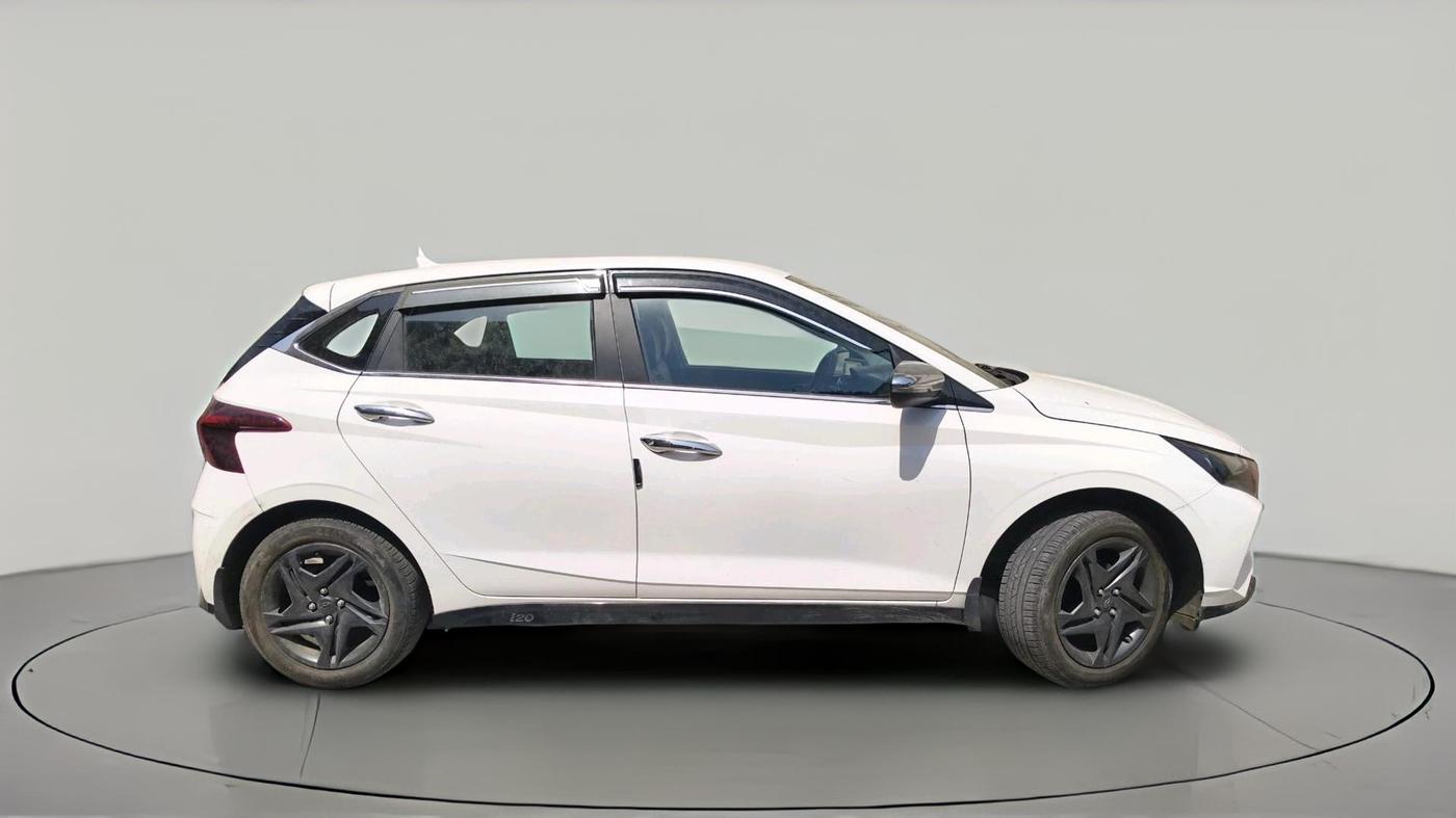 2023 Hyundai NEW I20 SPORTZ 1.2 MT, Petrol, Manual, 10,784 km, exterior