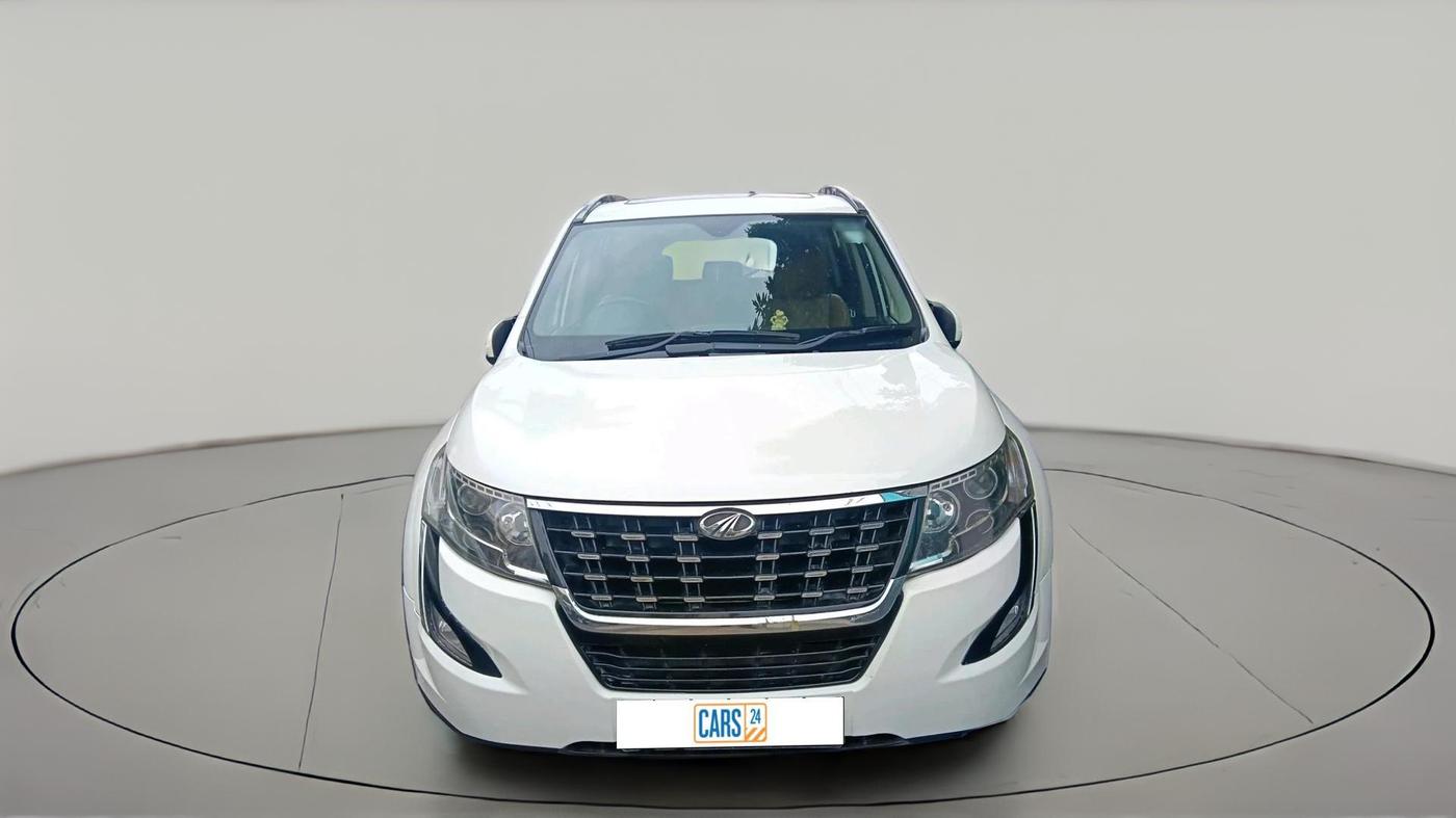 2018 Mahindra XUV500 W11 AT, Diesel, Automatic, 1,22,900 km, exterior
