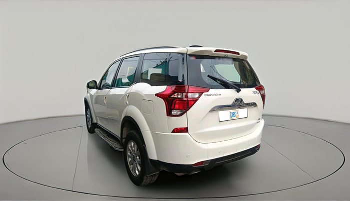 2018 Mahindra XUV500 W11 AT, Diesel, Automatic, 1,22,900 km, exterior