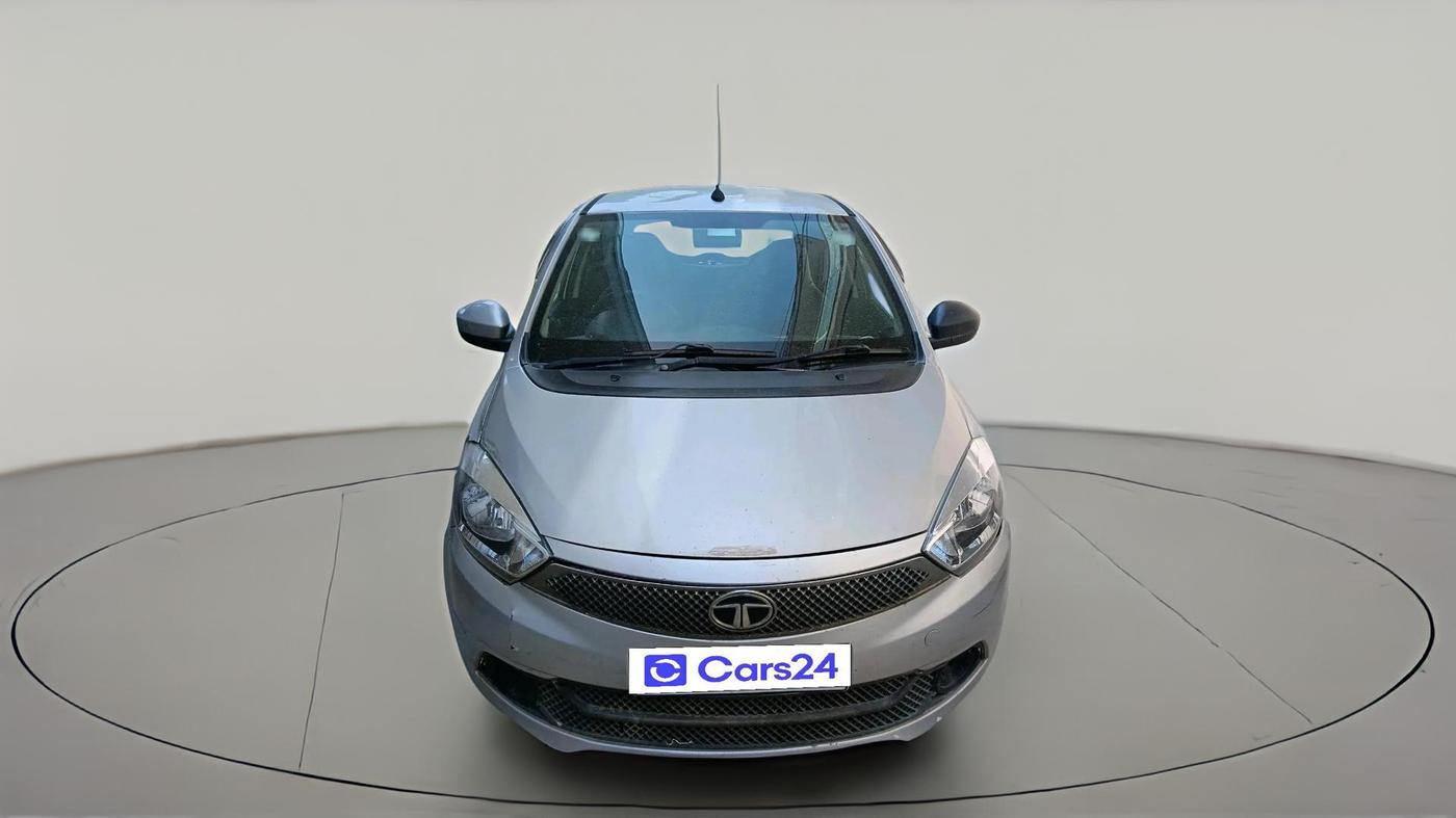 2018 Tata Tiago XT DIESEL, Diesel, Manual, 1,57,312 km, exterior