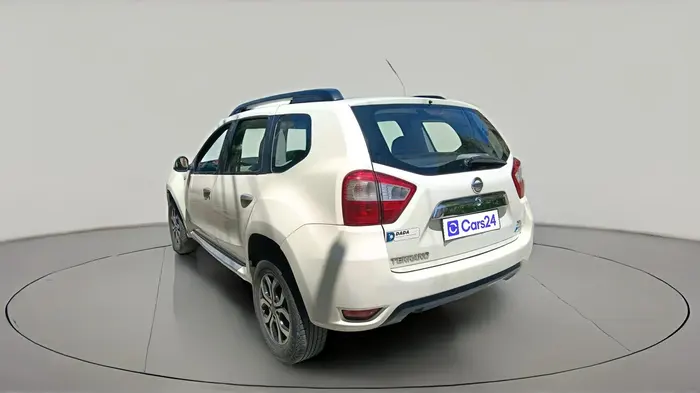 2014 Nissan Terrano XL O (D), Diesel, Manual, 1,14,590 km, exterior